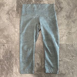 Lululemon Gray Cropped Leggings